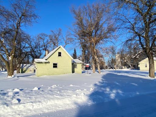 205 14th Street S, Wheaton, MN 56296