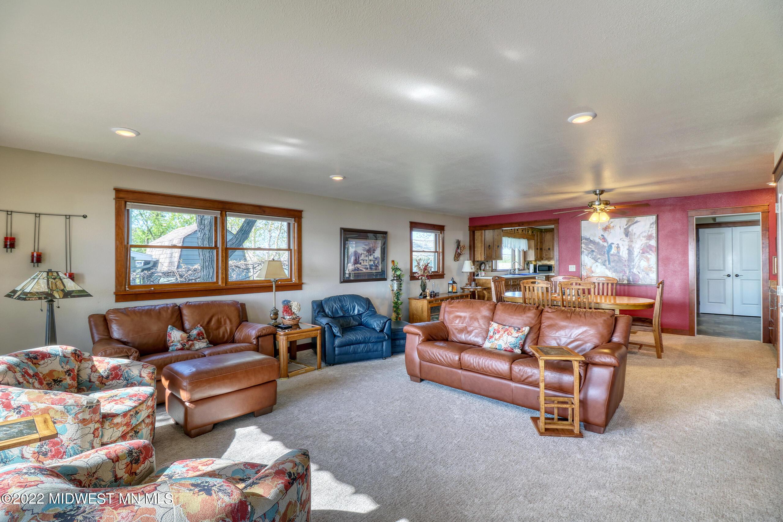 Living Area1_4