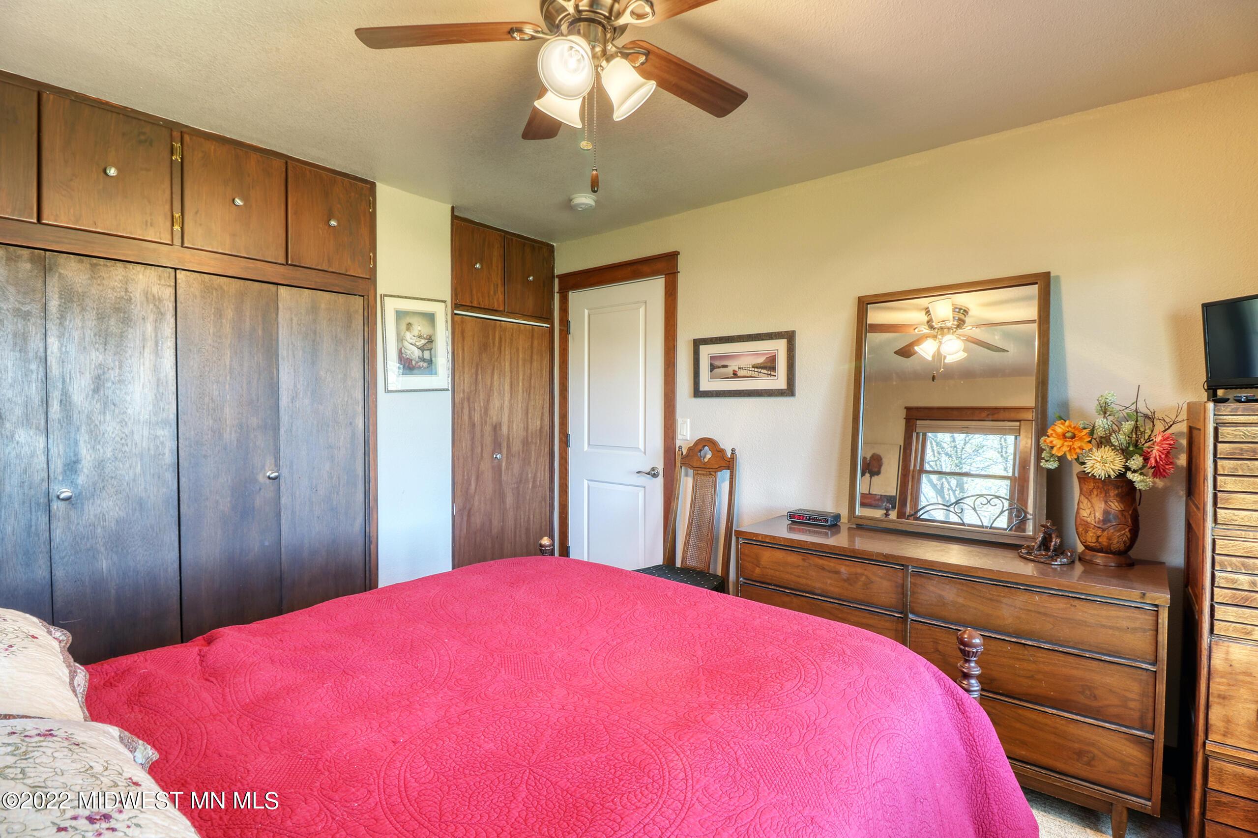 Bedroom2_2