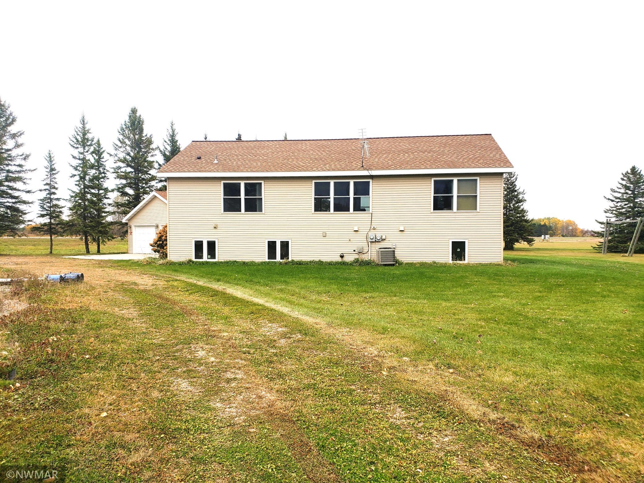 700 2nd Street N, Middle River, MN 56737
