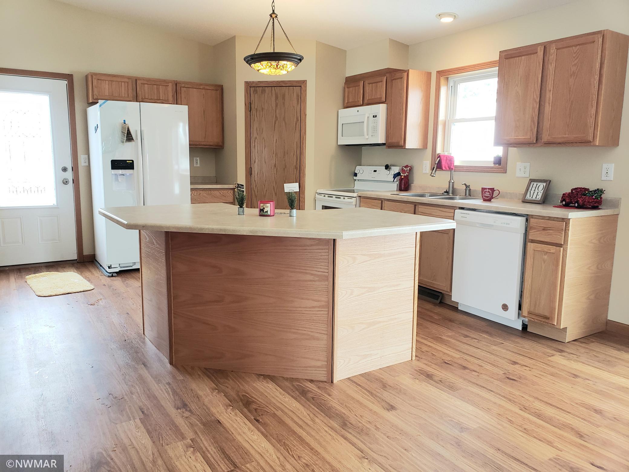 Photo for 700 2nd Street N, Middle River, MN 56737 - Listing #6128432 700 2nd Street N, Middle River, MN 56737