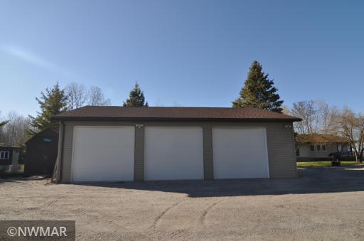 6002 Sandy Shores Drive NW, Williams, MN 56686