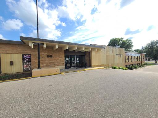 1515 E 66th Street, Richfield, MN 55423