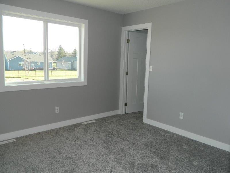 Photo for 1304 18th Street NE, Austin, MN 55912 - Listing #6461478 1304 18th Street NE, Austin, MN 55912