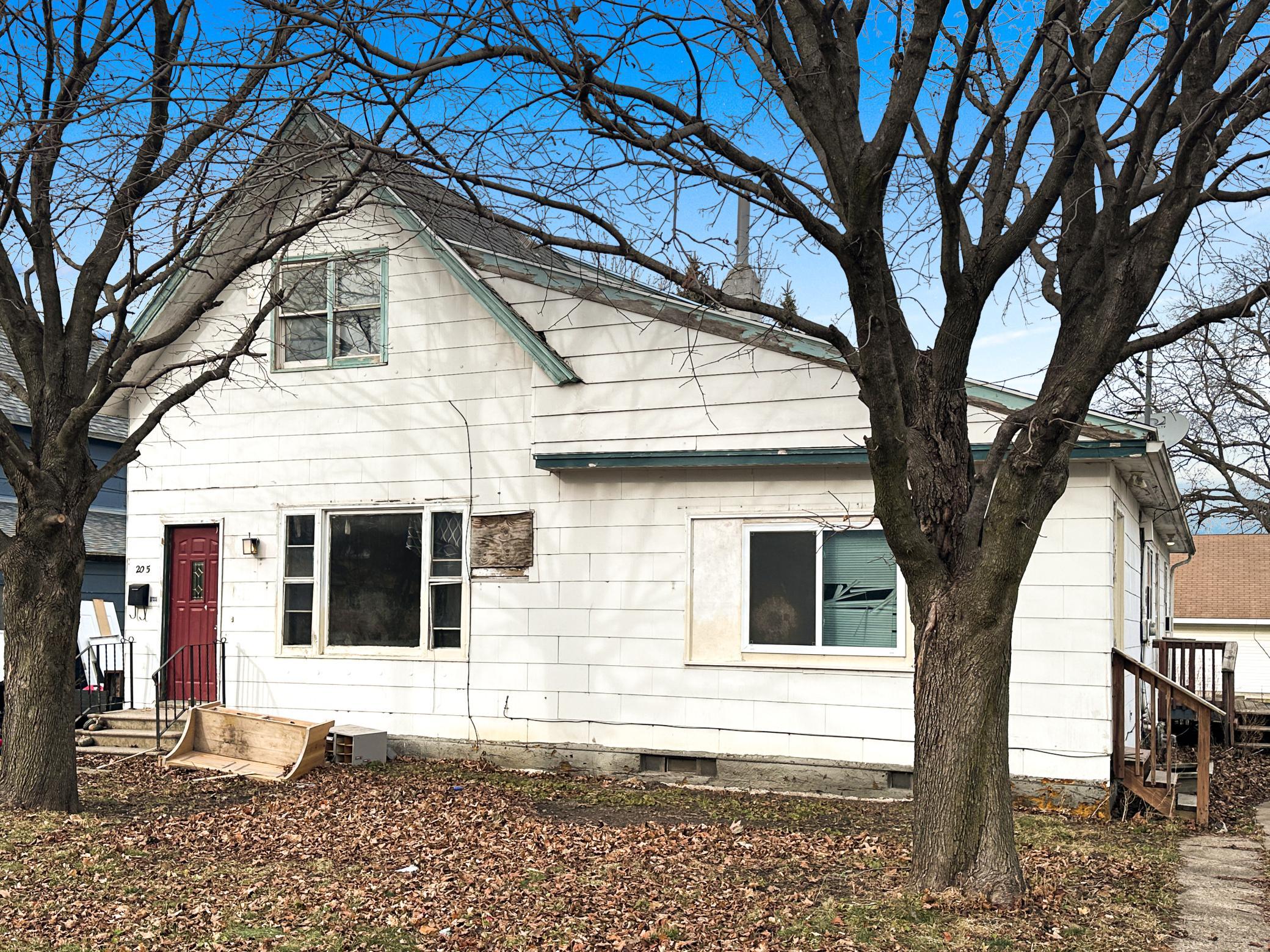 205 E Main Street, Brownsdale, MN 55918