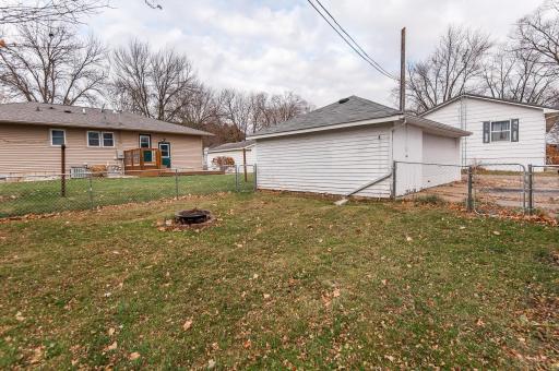 Lots of room for playing or gardening in this great fenced back yard!