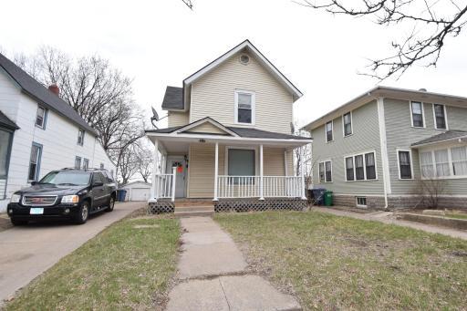 1810 Bryant Avenue N, Minneapolis, MN 55411