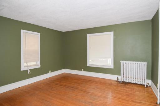 1810 Bryant Avenue N, Minneapolis, MN 55411