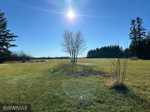 780 Rivard River Drive SE, Baudette, MN 56623