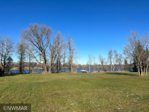 780 Rivard River Drive SE, Baudette, MN 56623