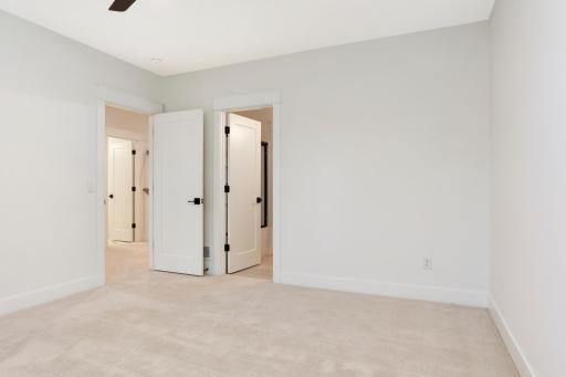 7656 Longview Lane, Prior Lake, MN 55372