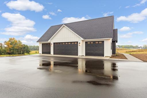 7656 Longview Lane, Prior Lake, MN 55372