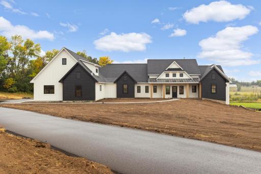 7656 Longview Lane, Prior Lake, MN 55372