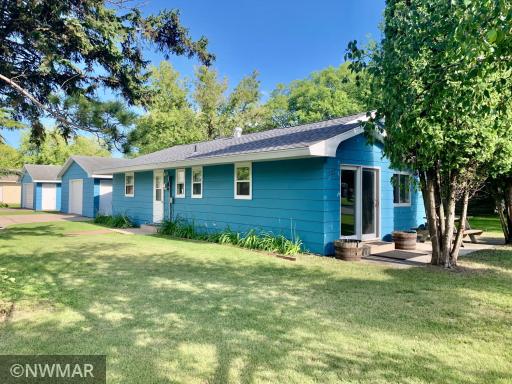 222 Minnesota Ave, Warroad, MN 56763