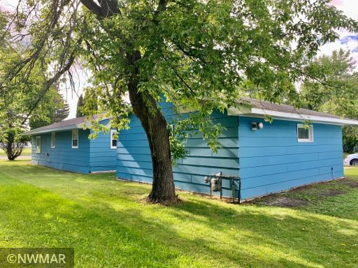 222 Minnesota Ave, Warroad, MN 56763