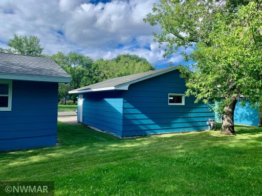 222 Minnesota Ave, Warroad, MN 56763