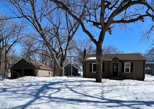 223 W Chestnut Street, Redwood Falls, MN 56283