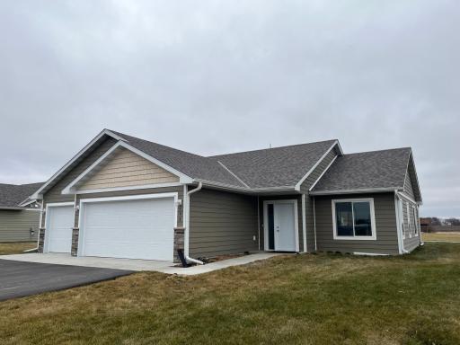 821 7th Avenue NW, Arlington, MN 55307