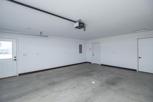 Photo for 800 N Park Lane, Spring Valley, MN 55975 - Listing #6137578 800 N Park Lane, Spring Valley, MN 55975