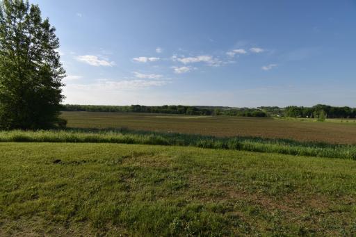 683 County Road T, Hammond, WI 54015
