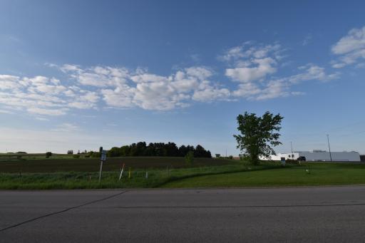 683 County Road T, Hammond, WI 54015