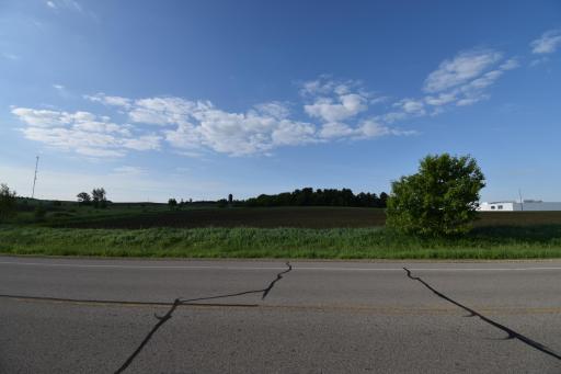683 County Road T, Hammond, WI 54015