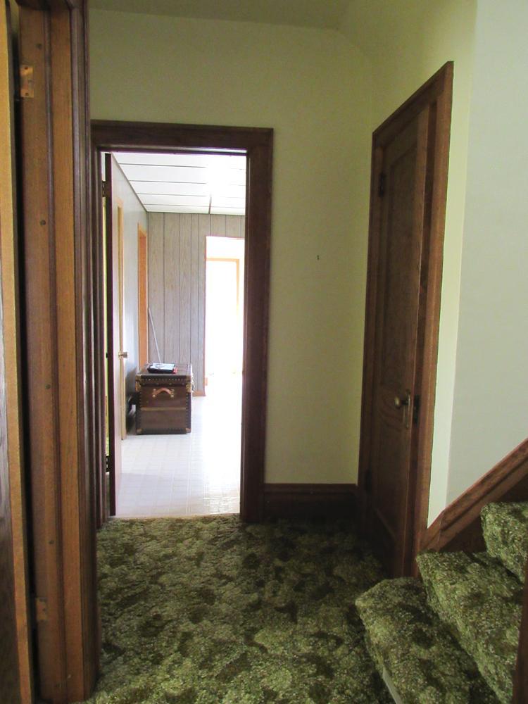 mainhall1.jpg