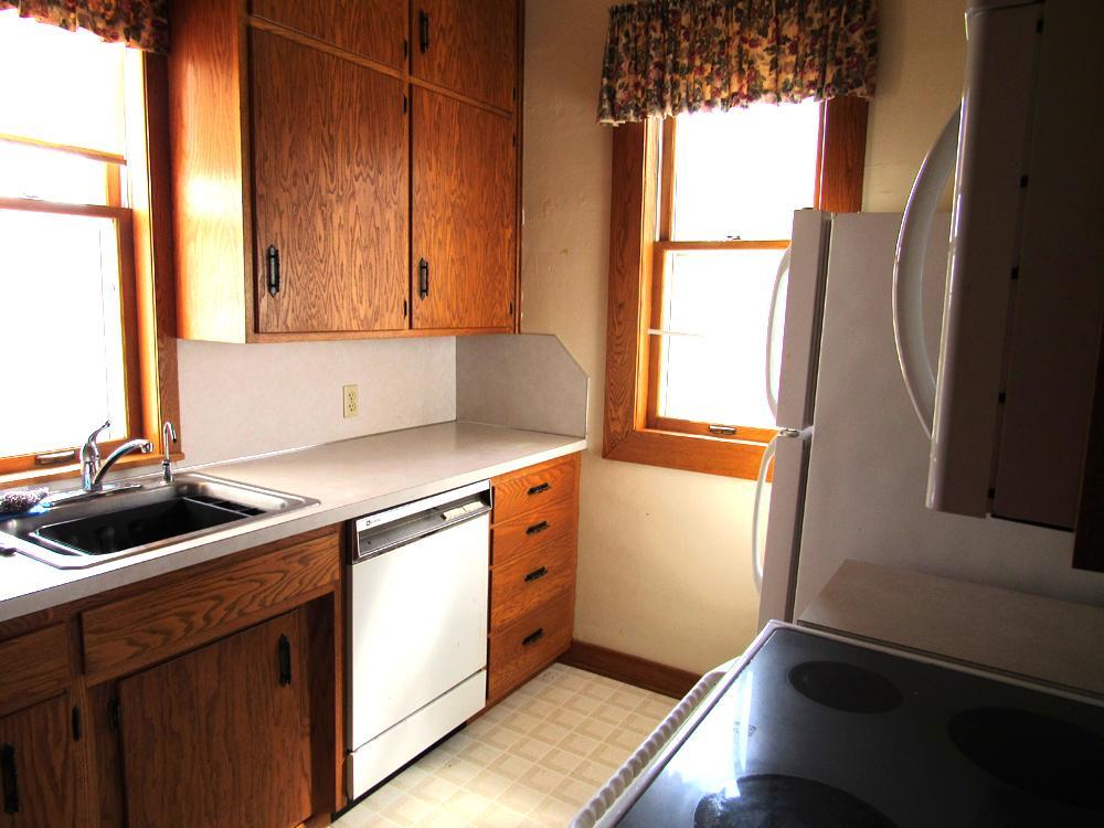 kitchen1.jpg