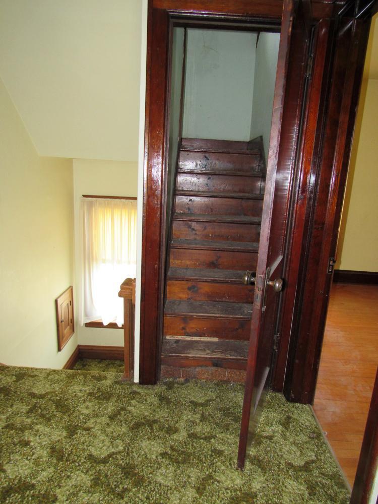 atticstairs1.jpg