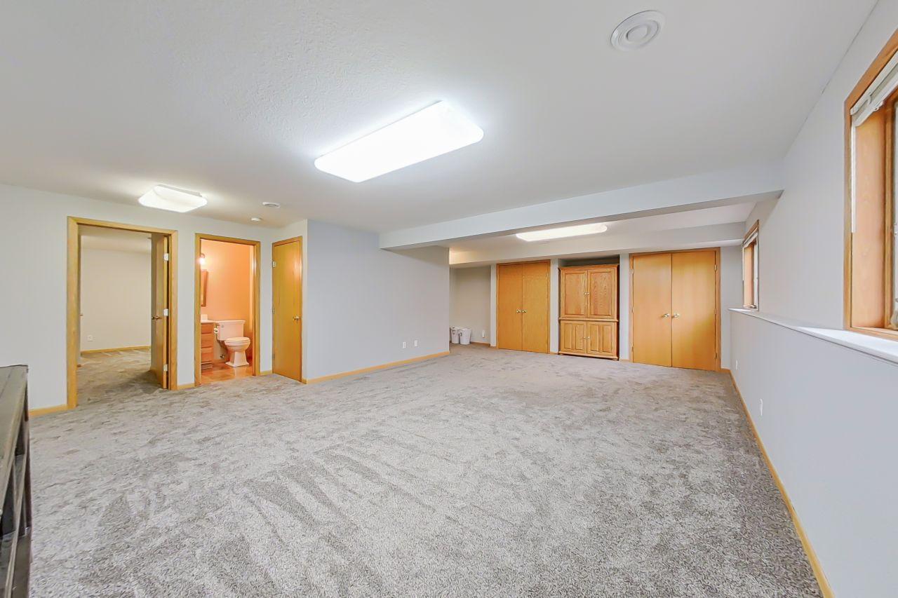 Photo for 1402 18th Street SW, Austin, MN 55912 - Listing #6428612 1402 18th Street SW, Austin, MN 55912