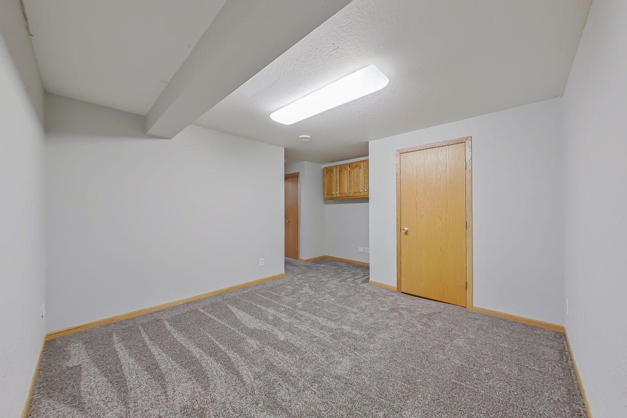 Photo for 1402 18th Street SW, Austin, MN 55912 - Listing #6428612 1402 18th Street SW, Austin, MN 55912