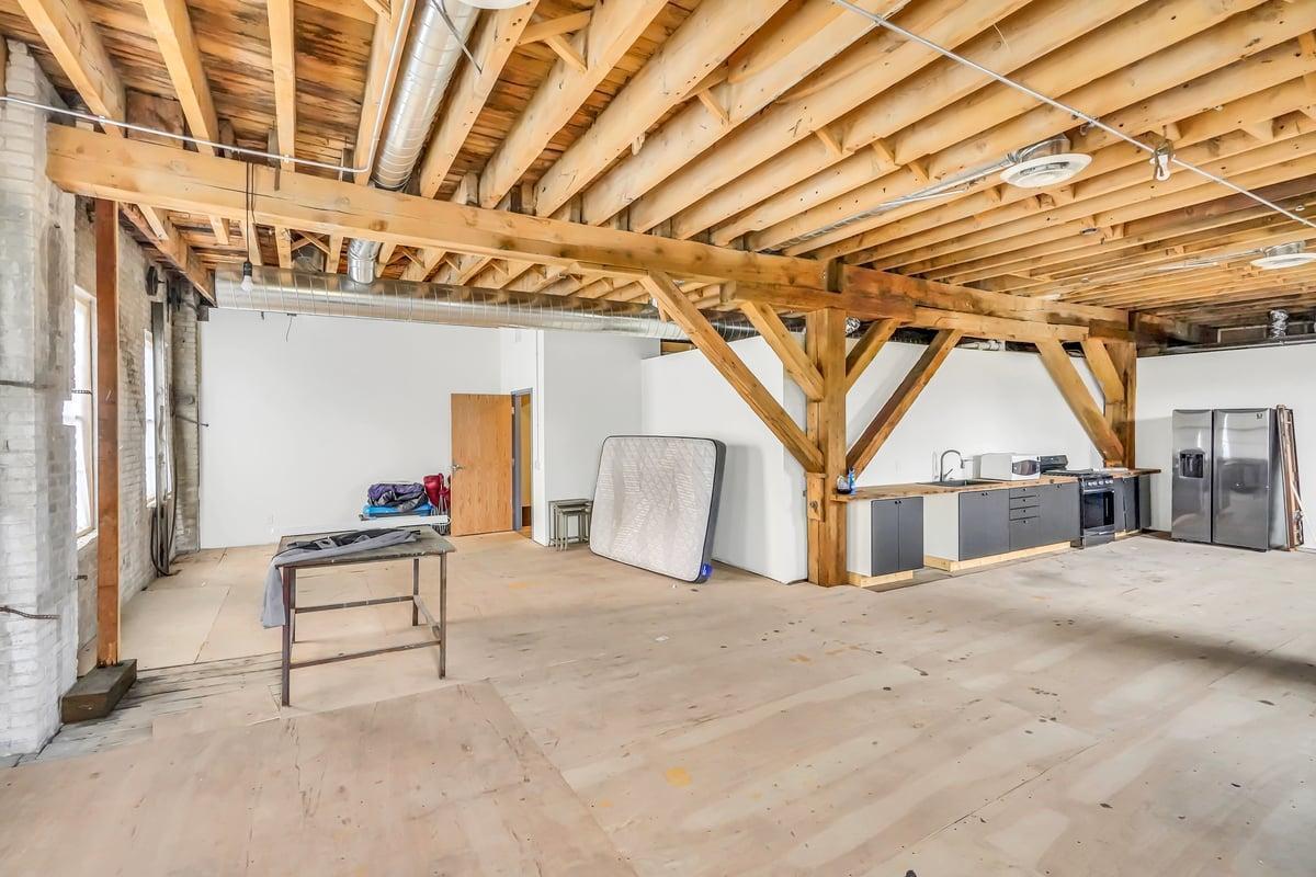 4400 N Lyndale Ave-15.jpg