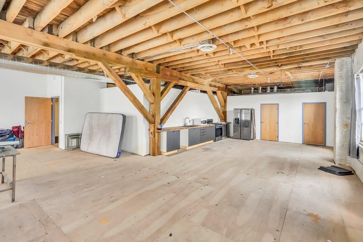 4400 N Lyndale Ave-14.jpg