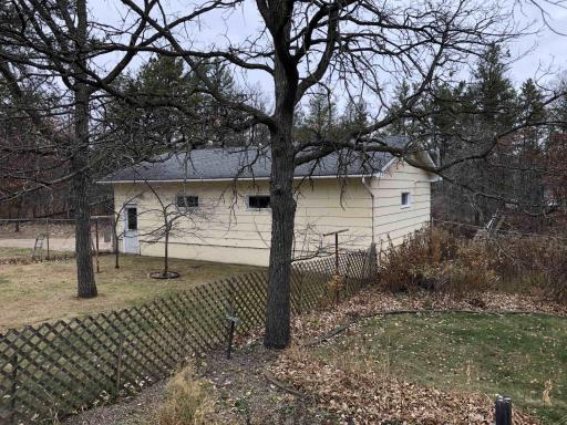 Detached Heated Garage.jpg