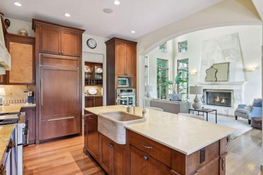 4165 Trillium Lane E, Mound, MN 55364