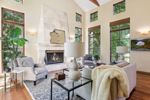 4165 Trillium Lane E, Mound, MN 55364