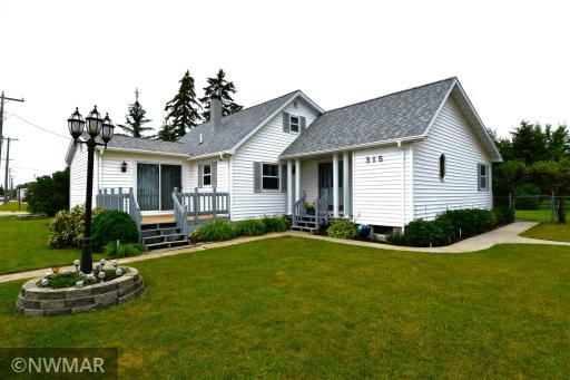 315 2nd Street S, Middle River, MN 56737