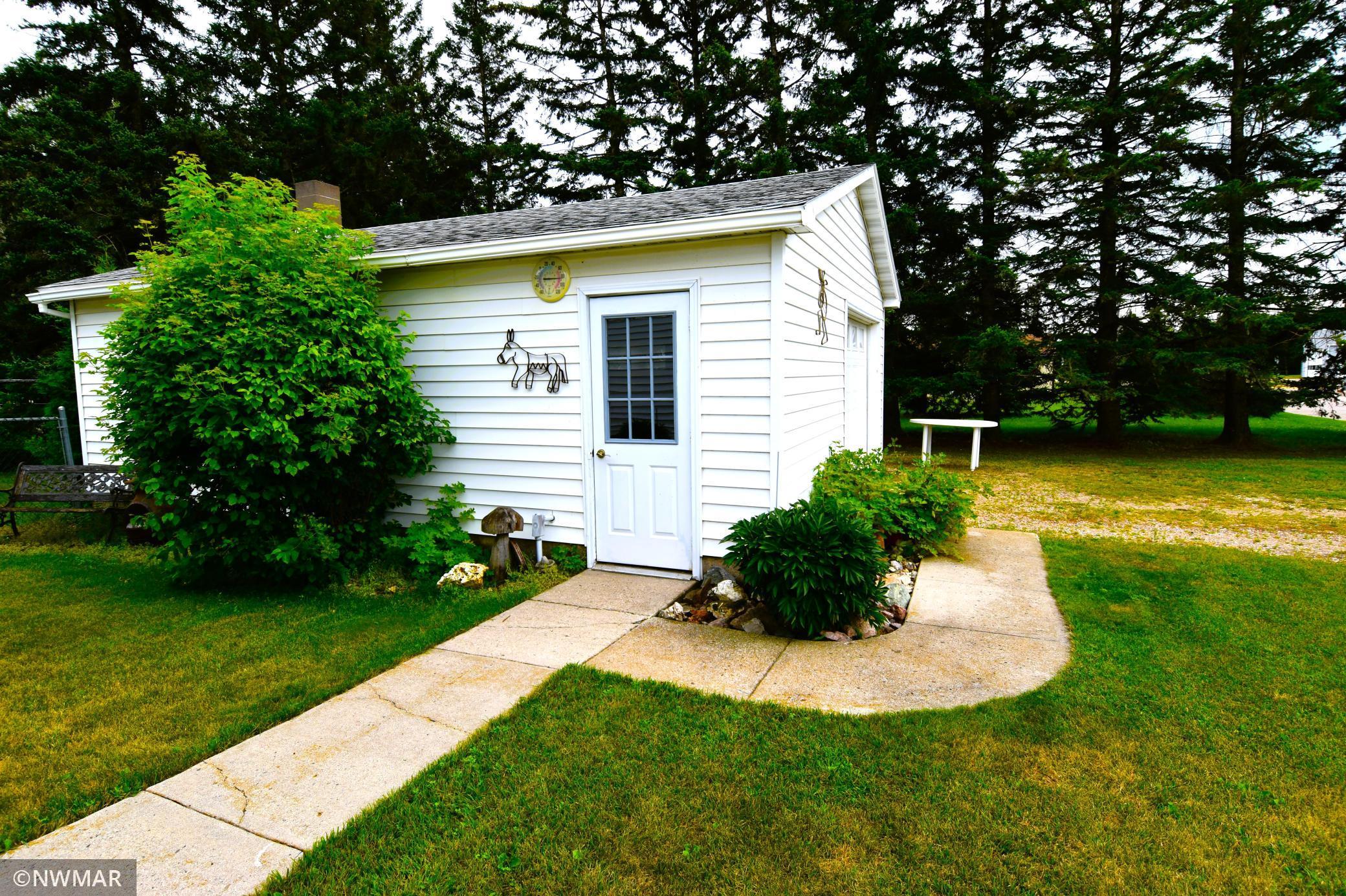 315 2nd Street S, Middle River, MN 56737