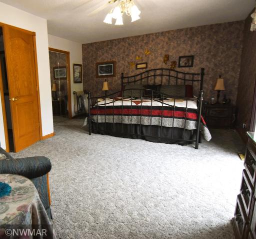 315 2nd Street S, Middle River, MN 56737
