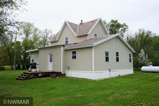25598 County Road 37, Badger, MN 56714