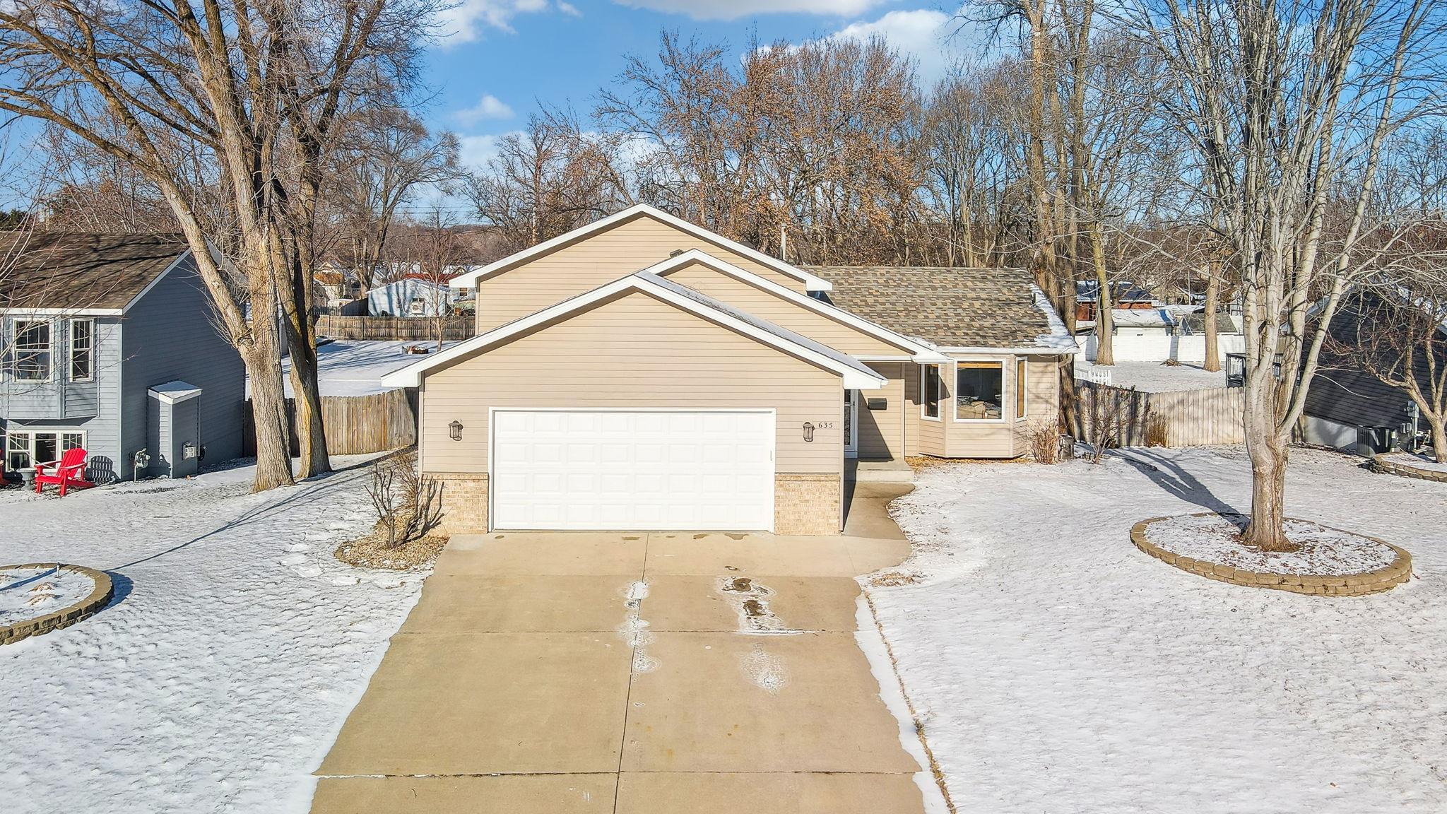 635 5th Avenue, Shakopee MN Real Estate Listing