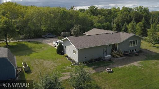 708 5th Avenue NE, Roseau, MN 56751