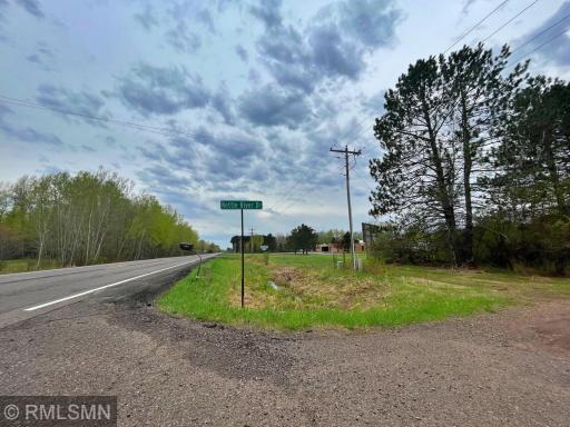 Corner turn at Kettle River Rd where back side of the the lot has beautiful private acreage