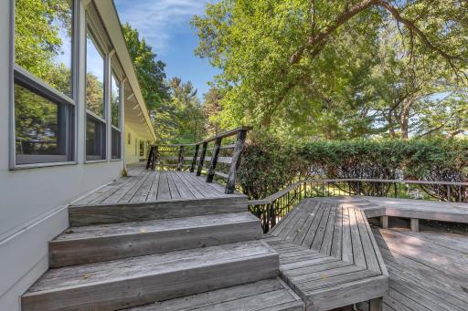 The balcony provides great river views and the deck has built in seating!