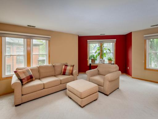 Photo for 455 Dayton Avenue, 209, Saint Paul, MN 55102 - Listing #6447715 455 Dayton Avenue, 209, Saint Paul, MN 55102