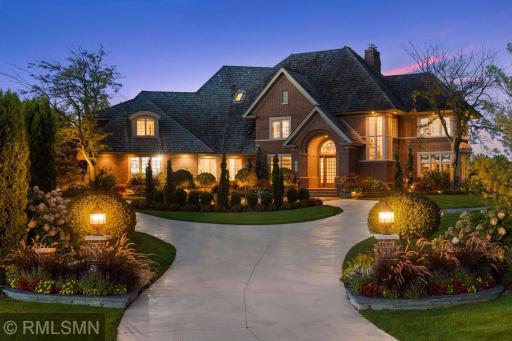 18313 Nicklaus Way, Eden Prairie, MN 55347