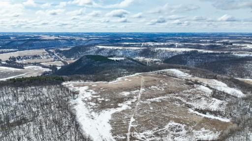 XX268 Airport Road, Peterson, MN 55962