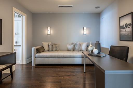 1805 W Lake Street, 304, Minneapolis, MN 55408