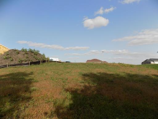 2318 Red Bird Lane, Fairmont, MN 56031