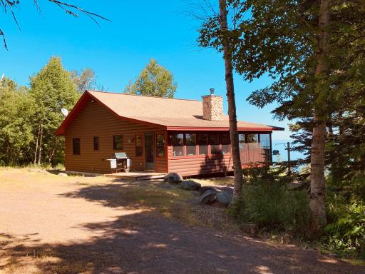 6006 Rollins Creek Road, Lutsen, MN 55612